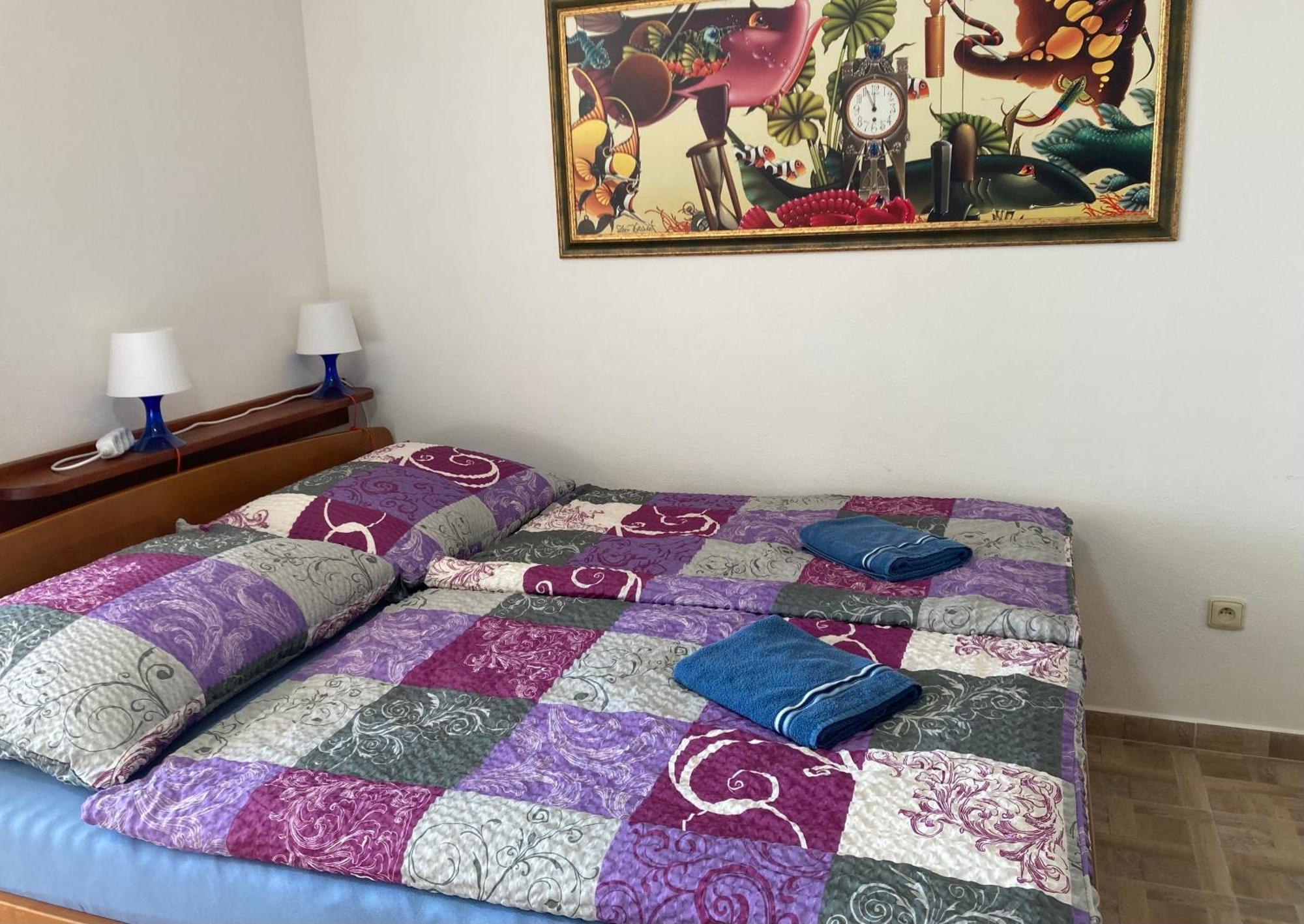 Apartmany S Klimatizaci - Penzion U Kudlacku Pouzdrany Eksteriør billede